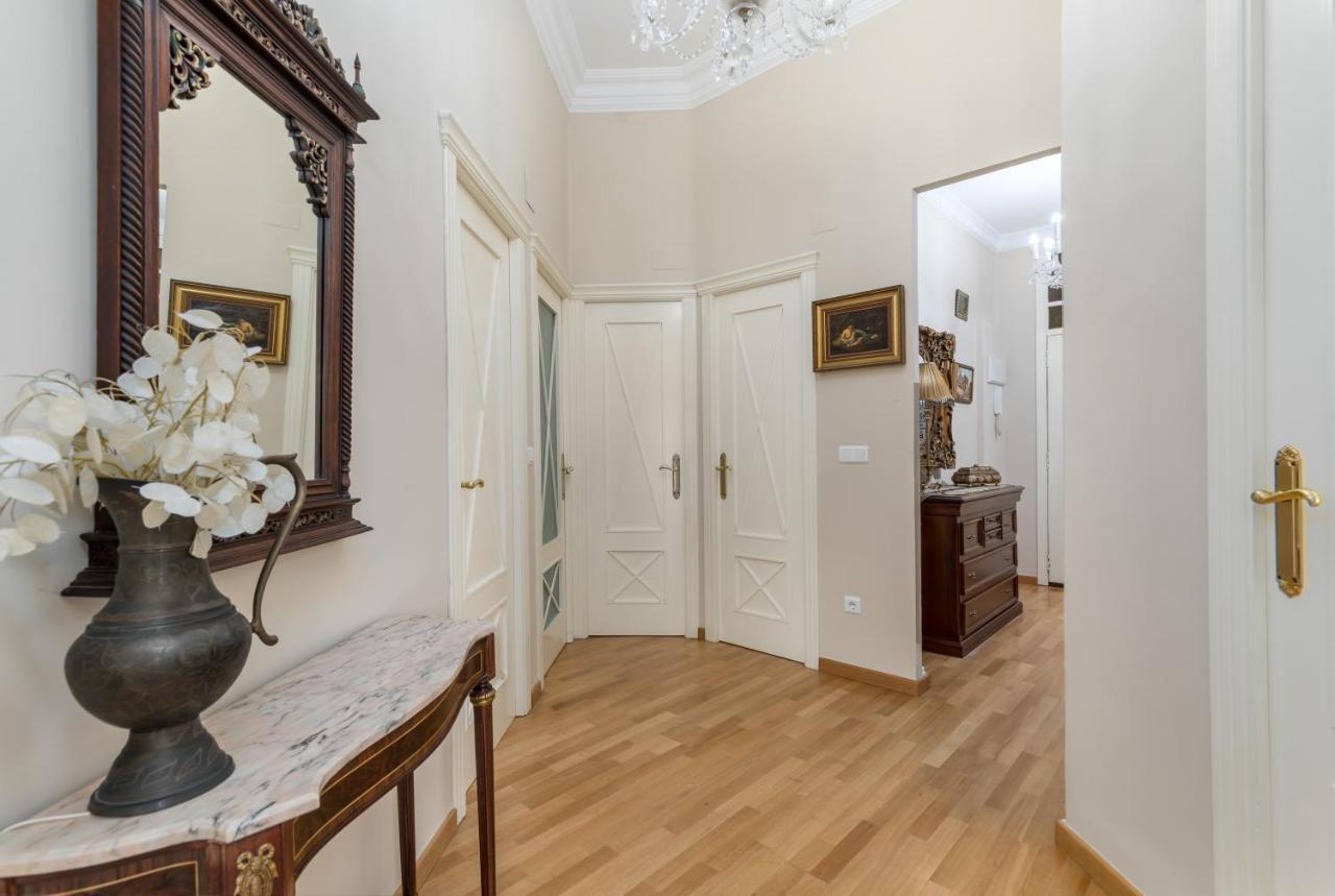 My Loft 4 You Gran Via Валенсия Экстерьер фото